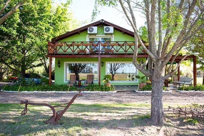 B2D1B195-71F0-4C16-849D-023B4BCDC2A2